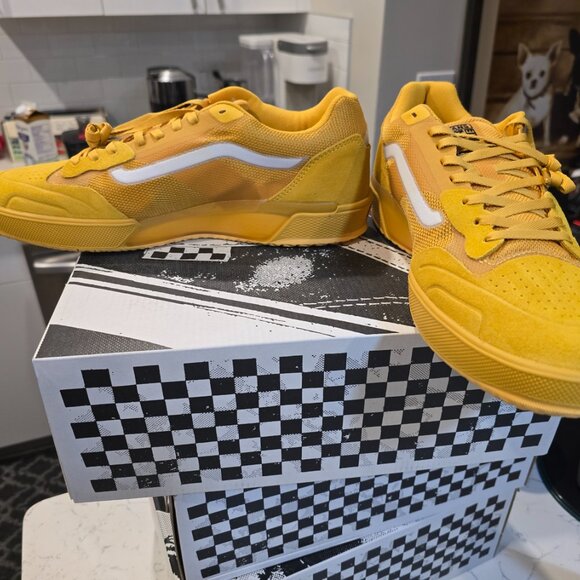 Vans Ave 2.0 'Gold' Skateboarding VN0A2Z3HGLD Shoes Sneakers Mens Size 10 NEW - Picture 3 of 14